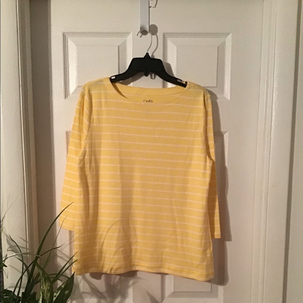 Croft & Barrow Boatneck Top w 3/4 sleeves.- Yellow Striped